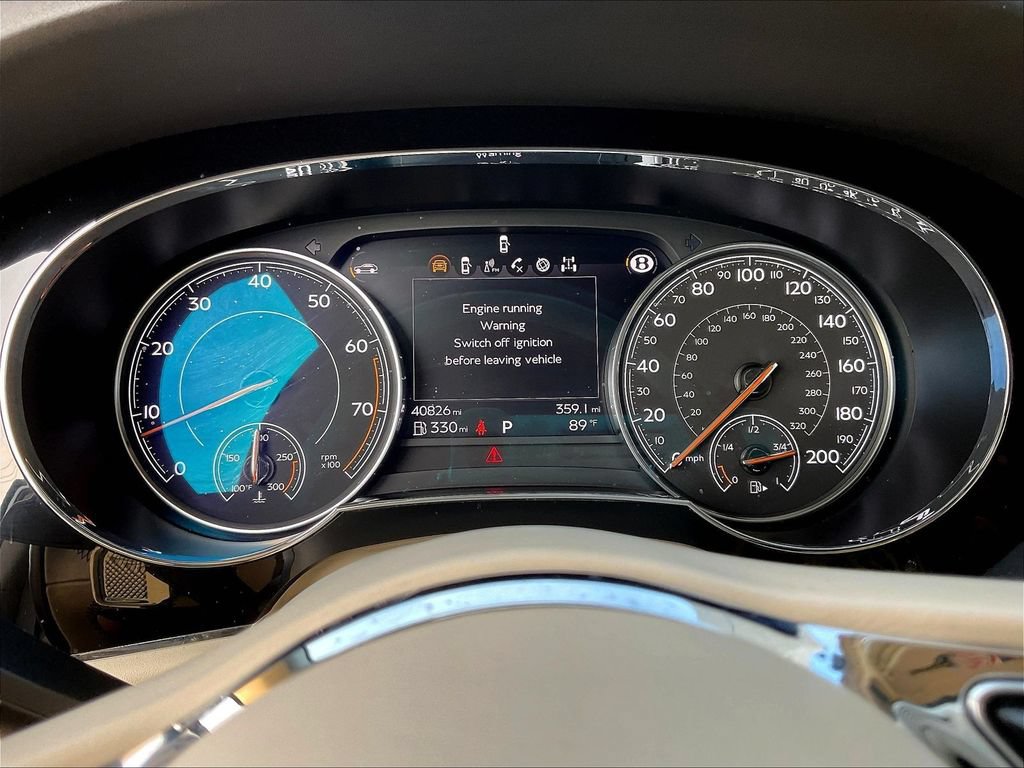Used 2017 Bentley Bentayga AWD/4WD image 13
