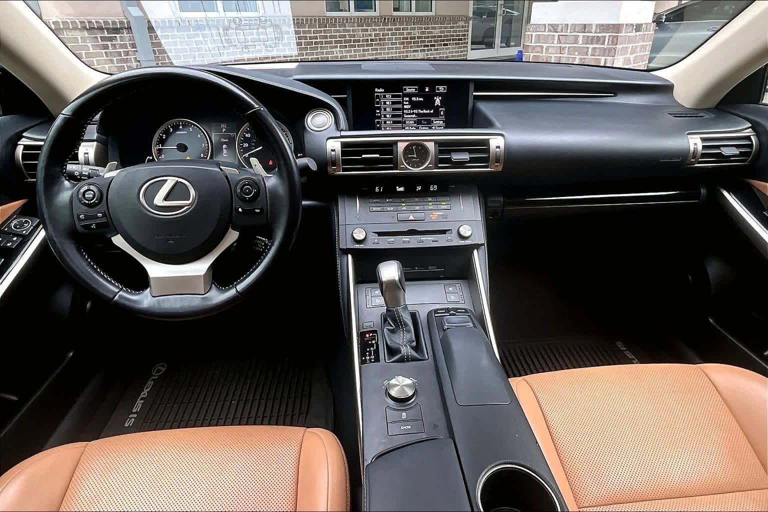 Used 2015 Lexus IS 350 w/ Navigation System Package RWD image 16