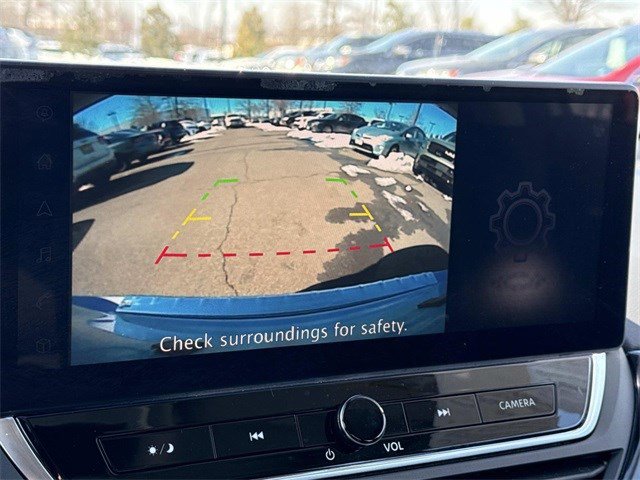 Used 2023 Nissan Altima 2.5 SR w/ SR Premium Package image 21