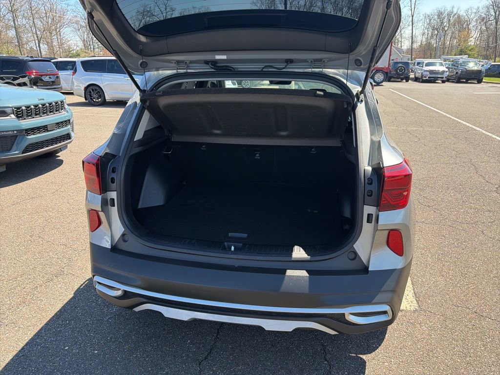 Used 2021 Kia Seltos SX AWD/4WD image 17