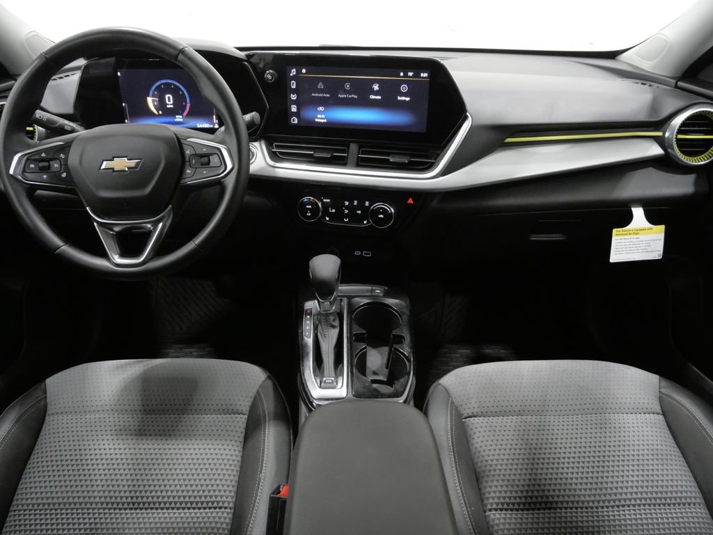 Used 2024 Chevrolet Trax LT w/ Driver Confidence Package FWD image 10