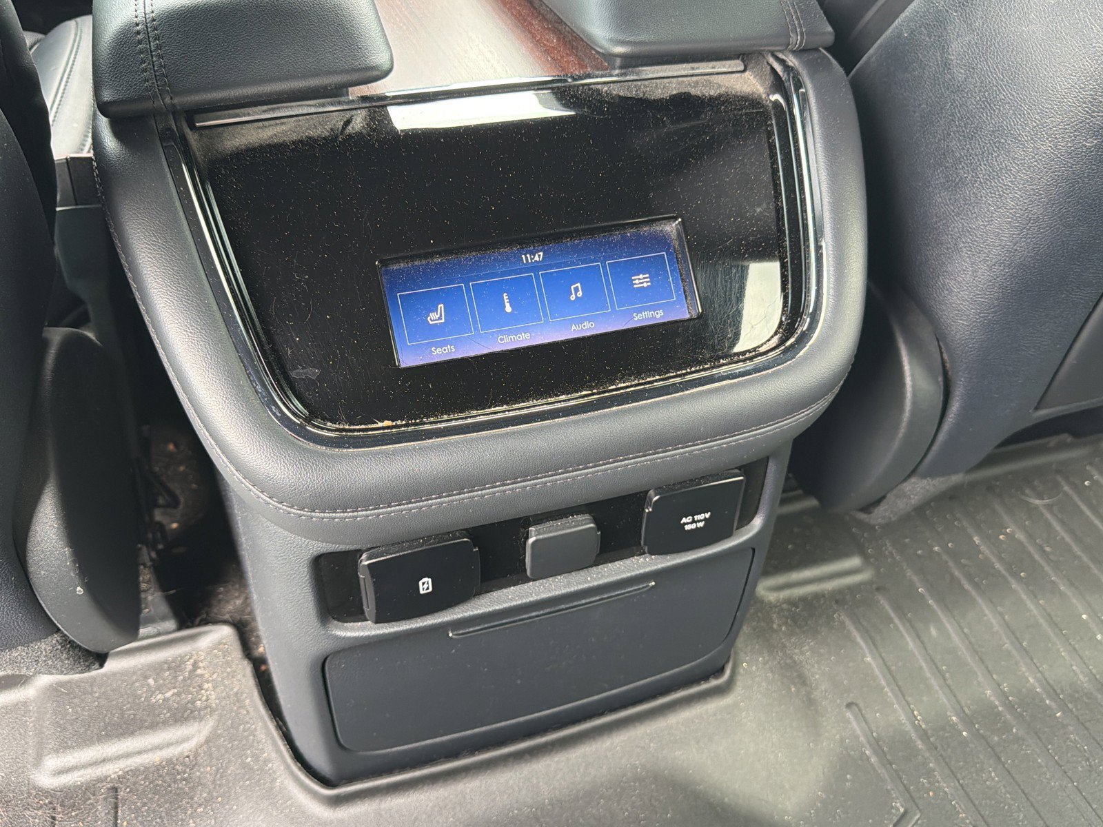 Used 2023 Lincoln Navigator Reserve AWD/4WD image 18
