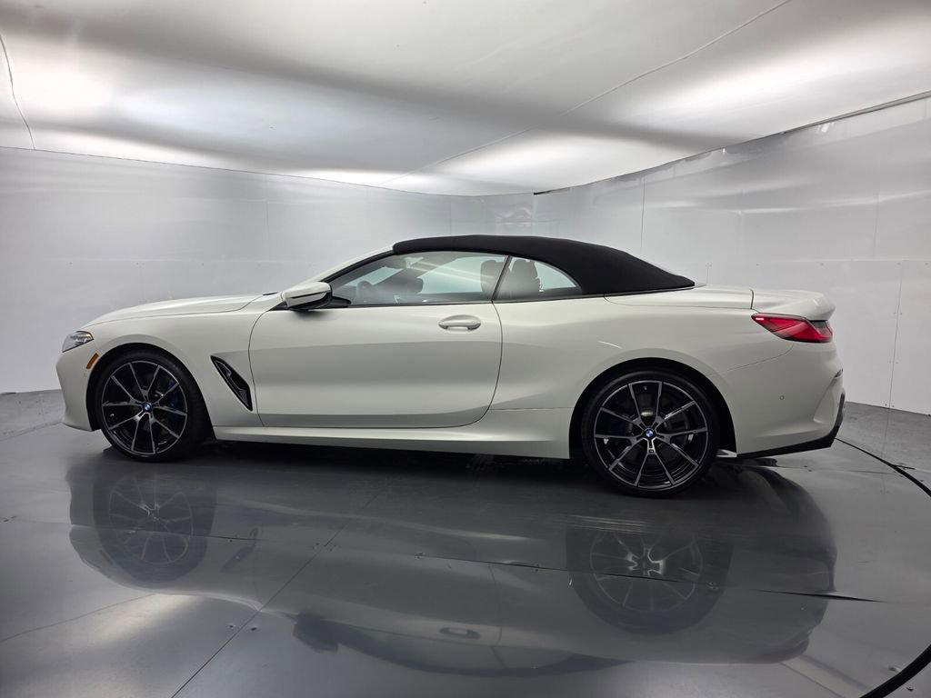 Used 2026 BMW 840i Convertible w/ Comfort Seating Package RWD image 8