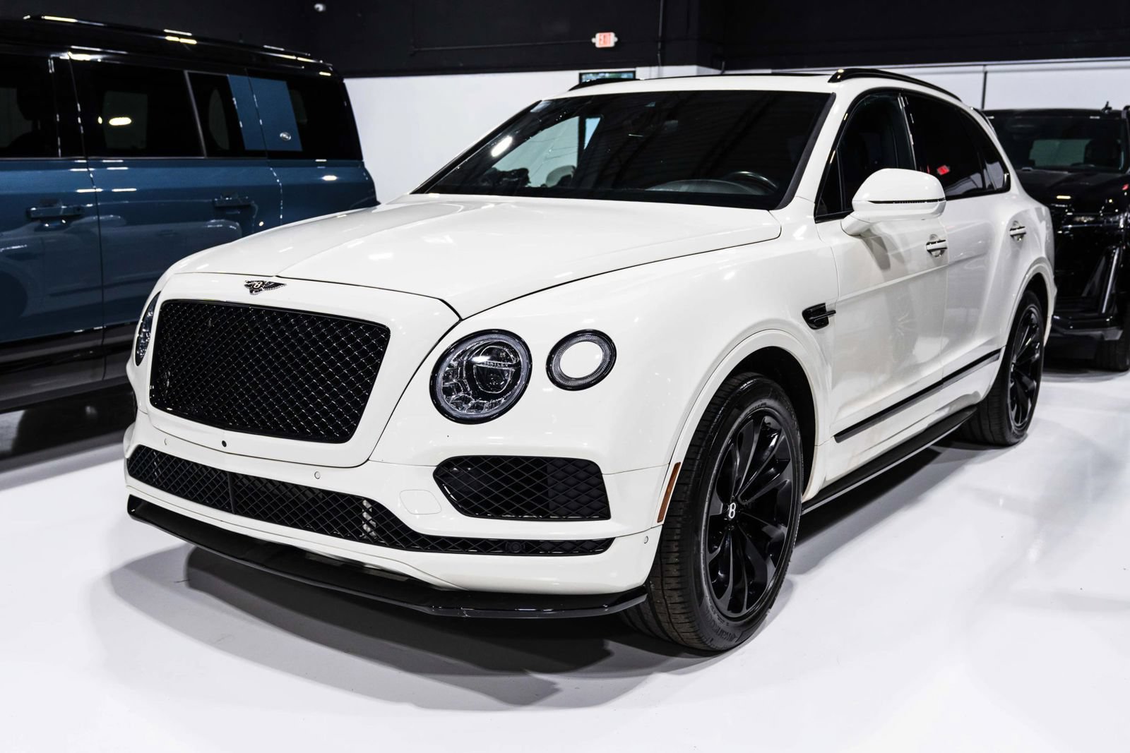 Used 2019 Bentley Bentayga AWD/4WD image 7