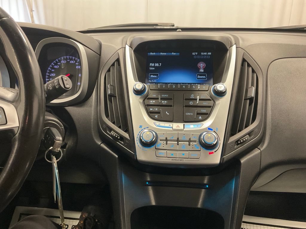 Used 2013 Chevrolet Equinox LT AWD/4WD image 24