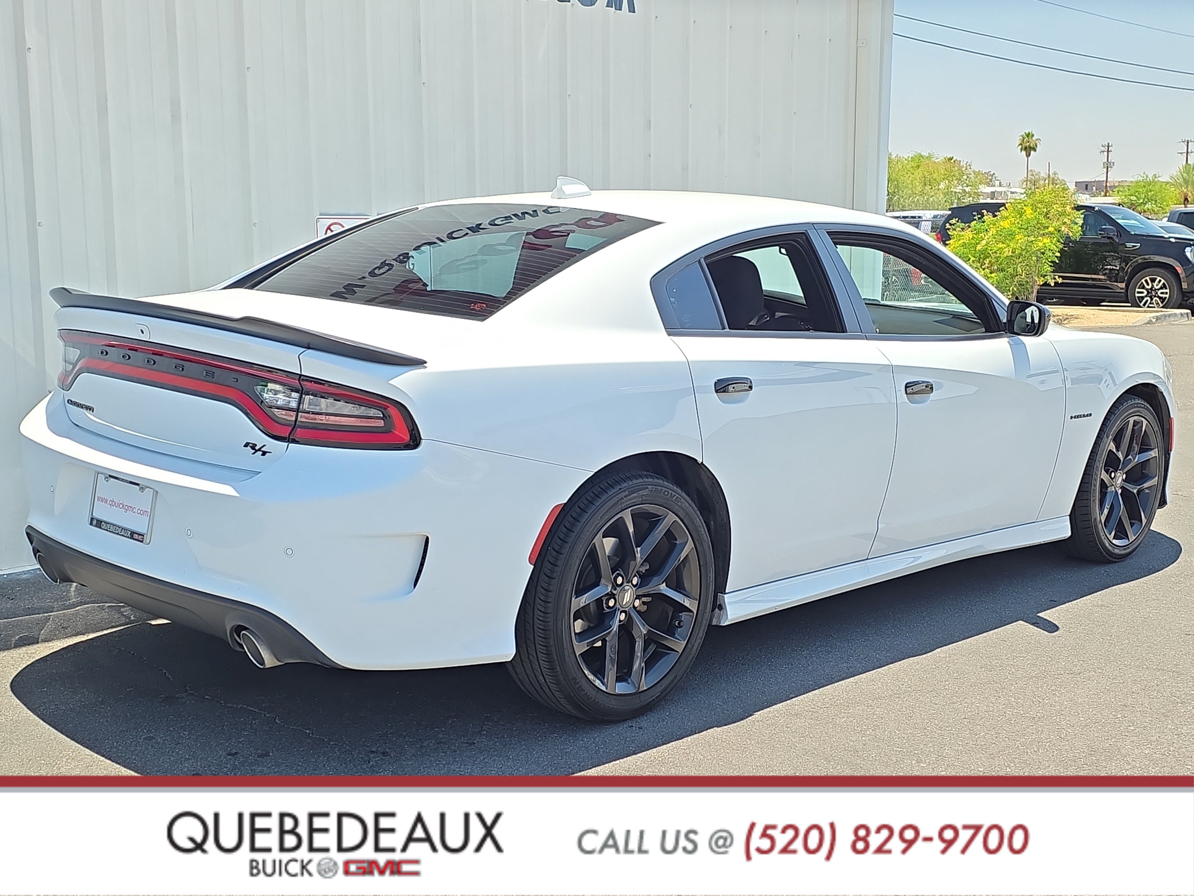 Used 2022 Dodge Charger R/T w/ Blacktop Package RWD image 7