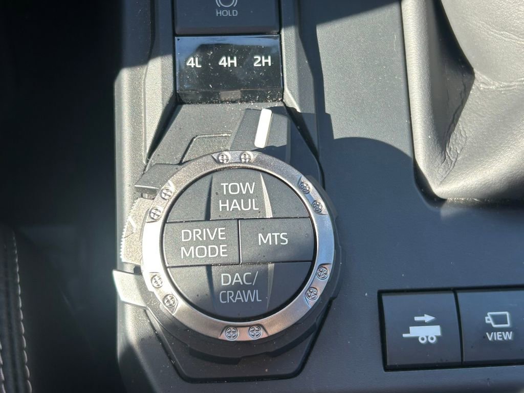 Used 2025 Toyota 4Runner TRD Off-Road Premium w/ Tow Technology Package image 34