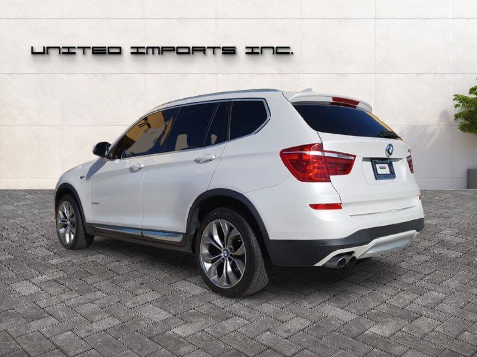 Used 2016 BMW X3 xDrive28i AWD/4WD image 3