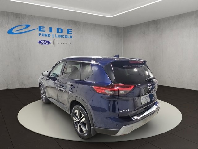 Used 2024 Nissan Rogue SL w/ SL Premium Package image 8