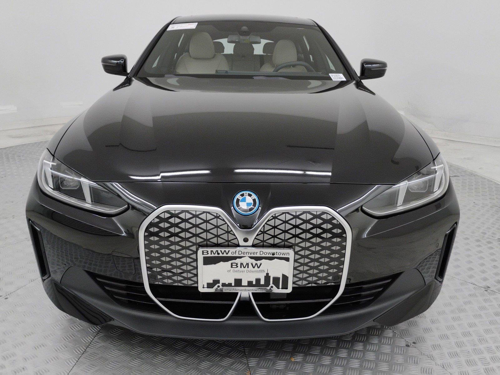 Used 2025 BMW i4 xDrive40i w/ Premium Package image 5