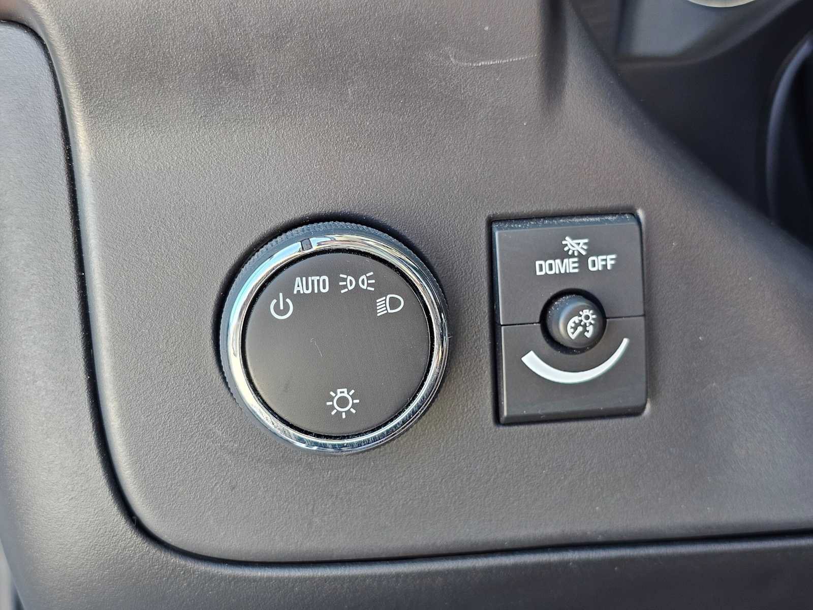 Used 2025 Chevrolet Express 2500 w/ Driver Convenience Package RWD image 30