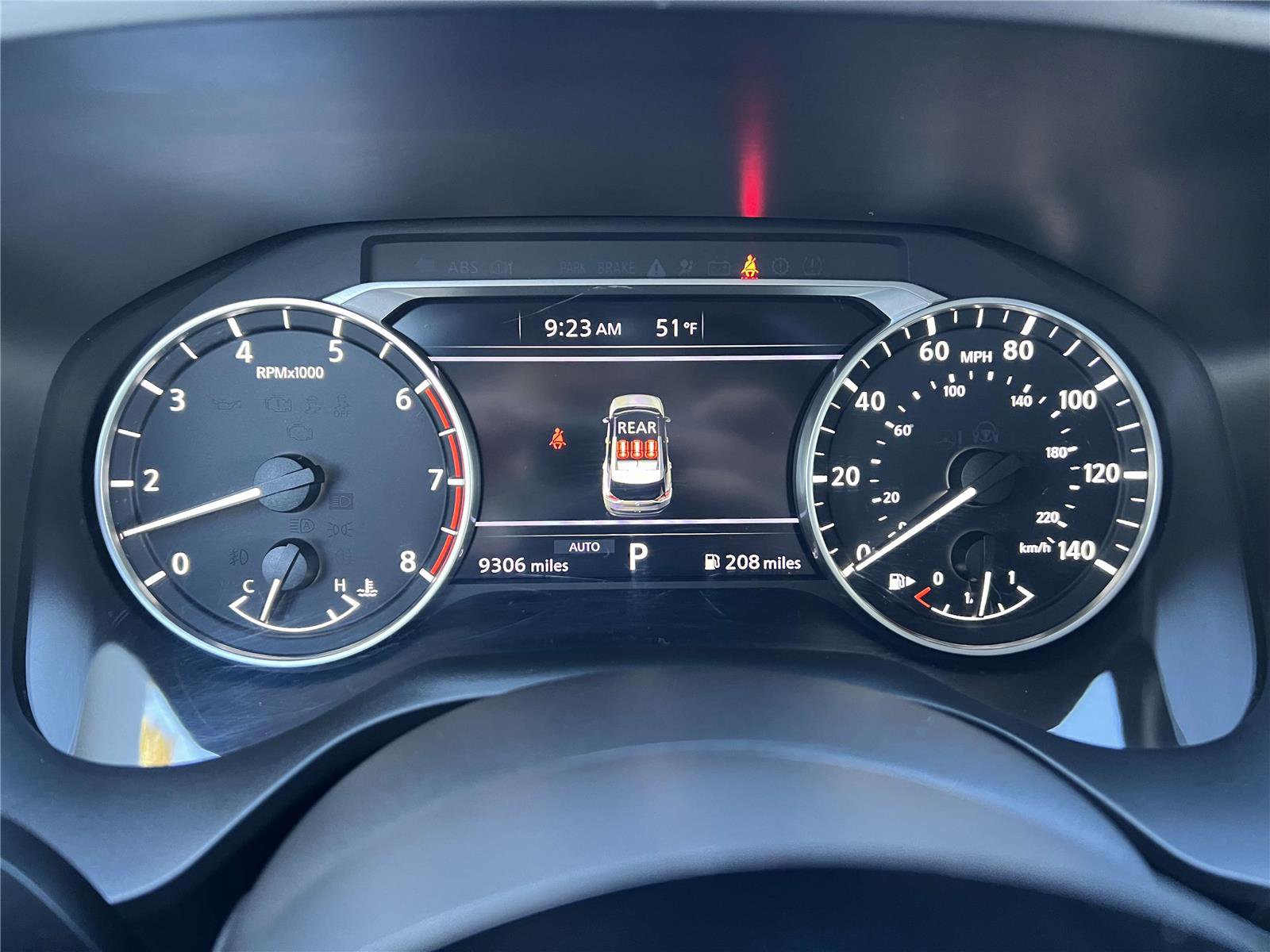 Used 2023 Nissan Rogue SV image 30