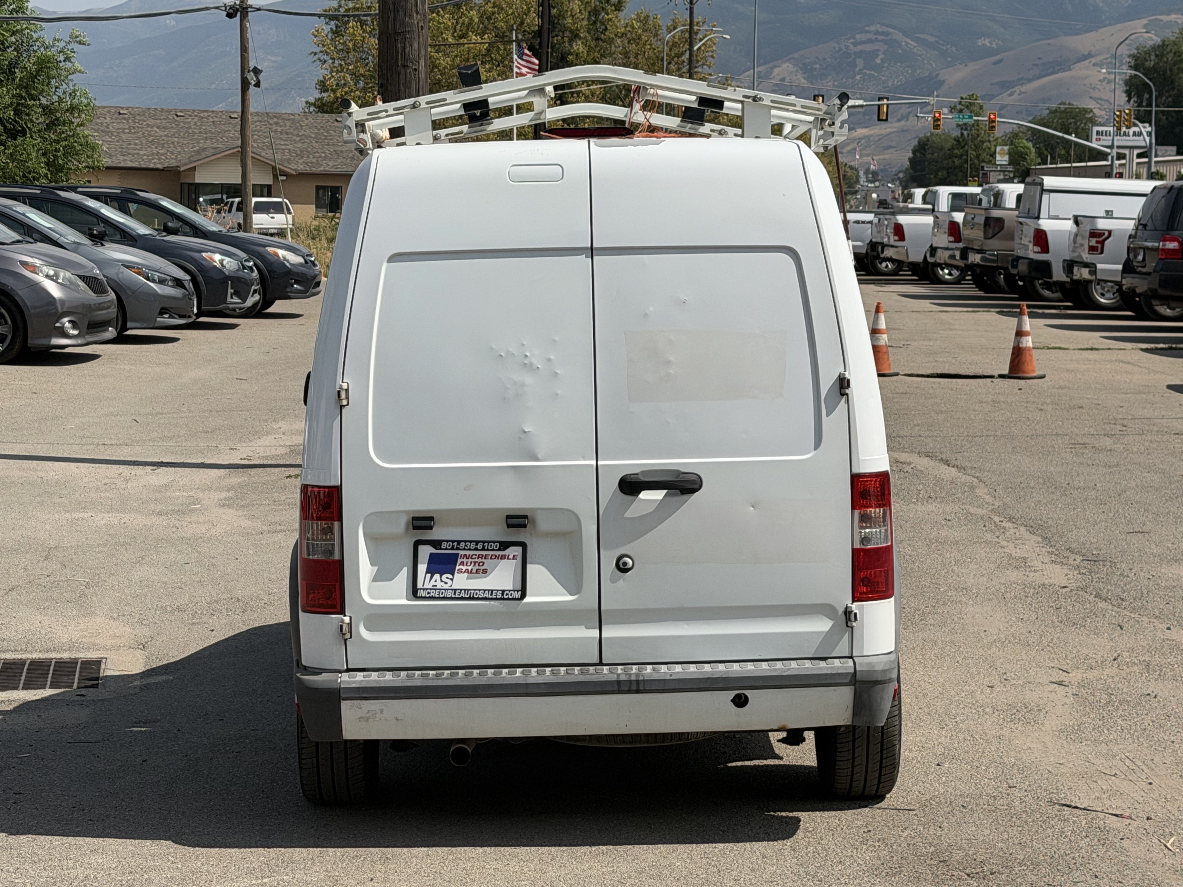 Used 2011 Ford Transit Connect XLT FWD image 5