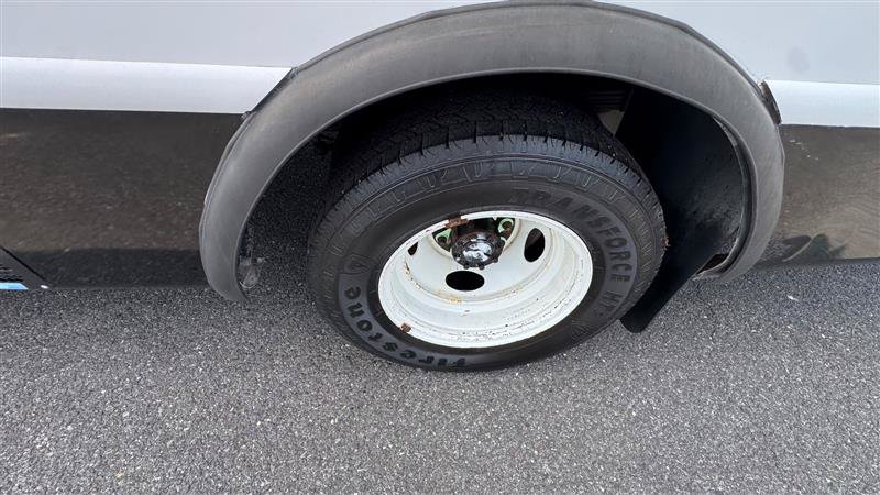 Used 2014 Ford E-450 and Econoline 450 Super Duty w/ Shuttle Bus Prep Package RWD image 32