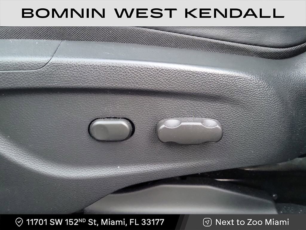 Used 2022 Buick Encore Preferred w/ Safety Package image 9