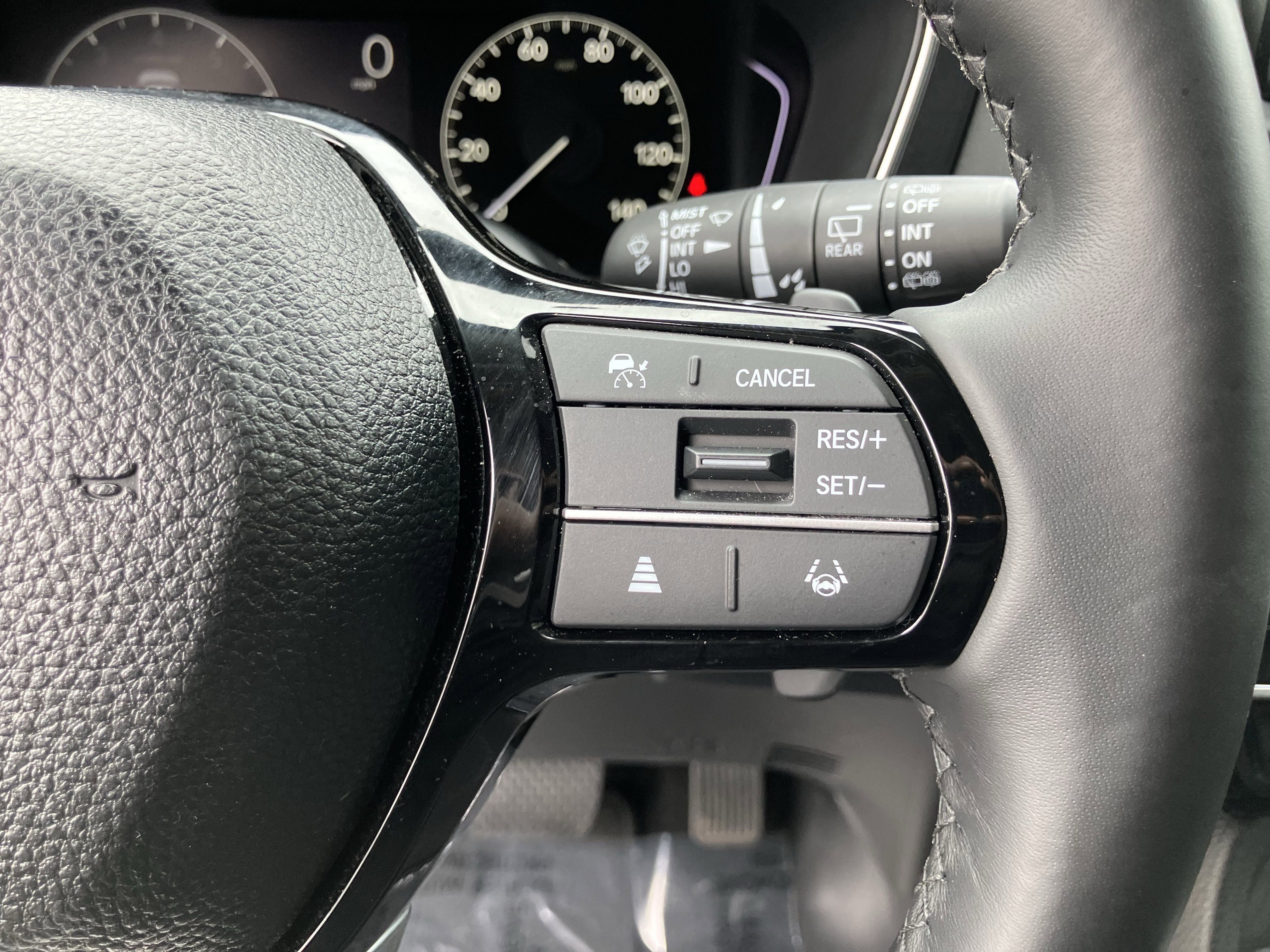 Used 2025 Honda Pilot Touring image 22