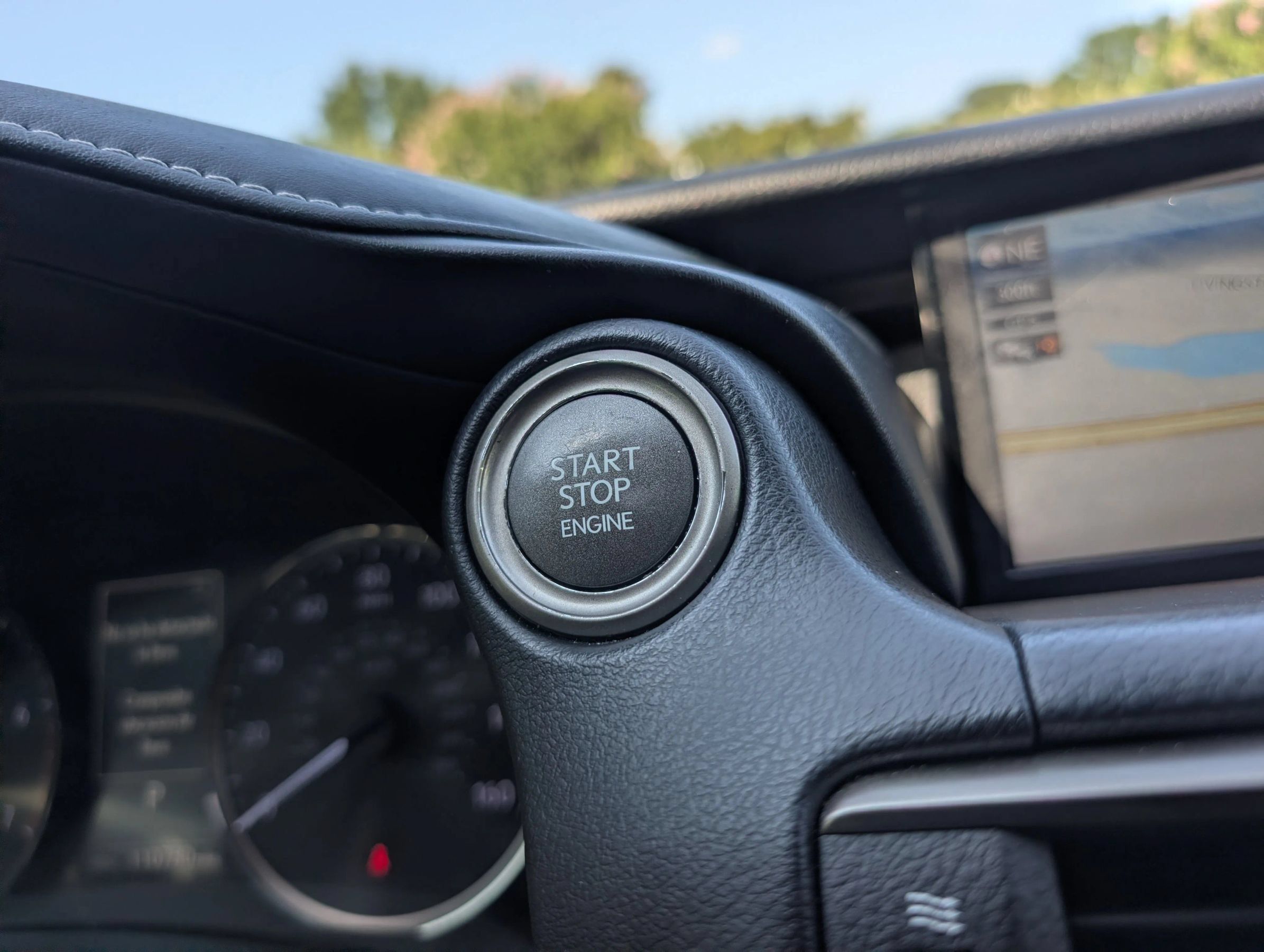 Used 2018 Lexus IS 300 w/ Comfort Package RWD image 24