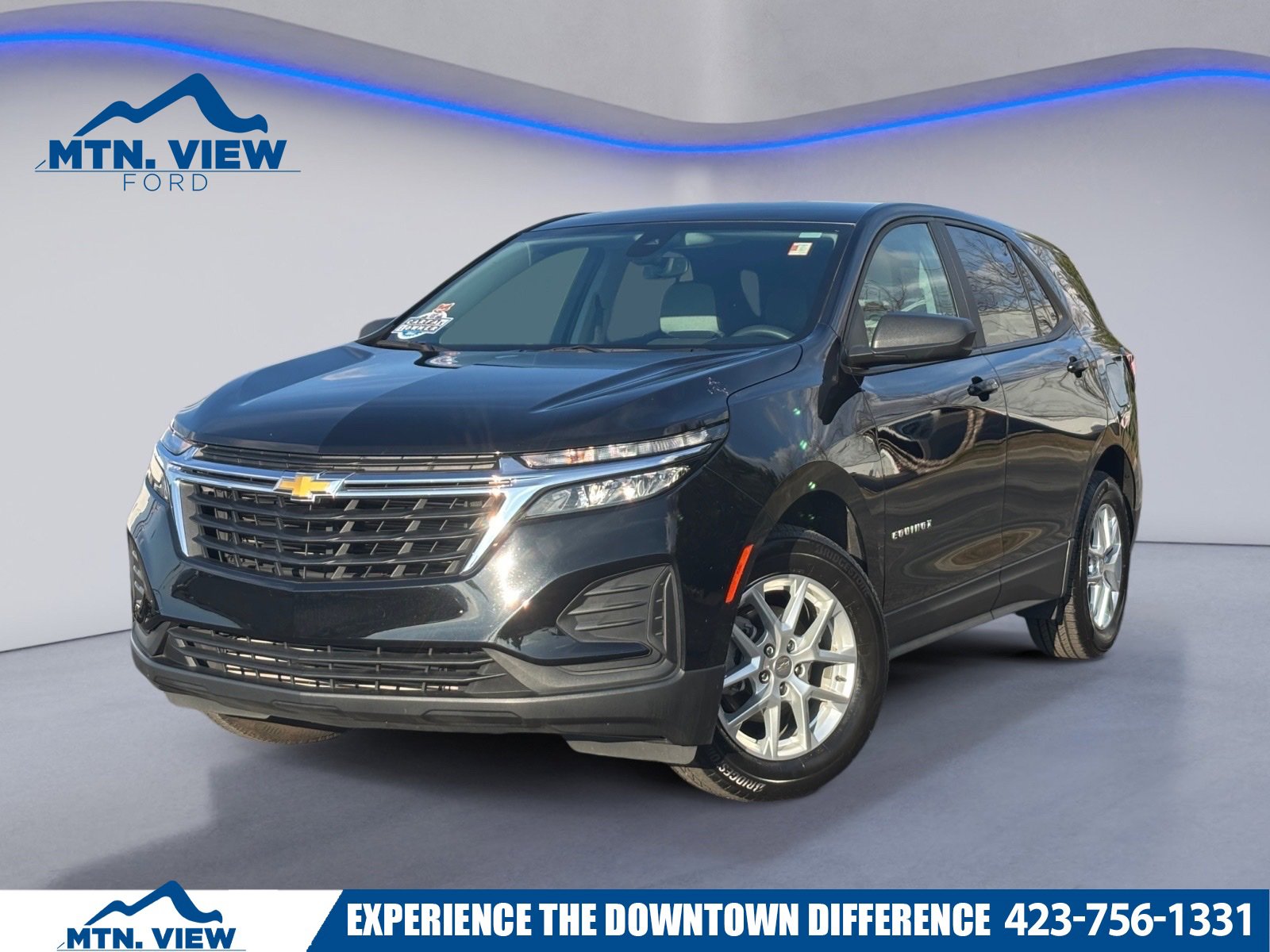 Used 2023 Chevrolet Equinox LS image 1