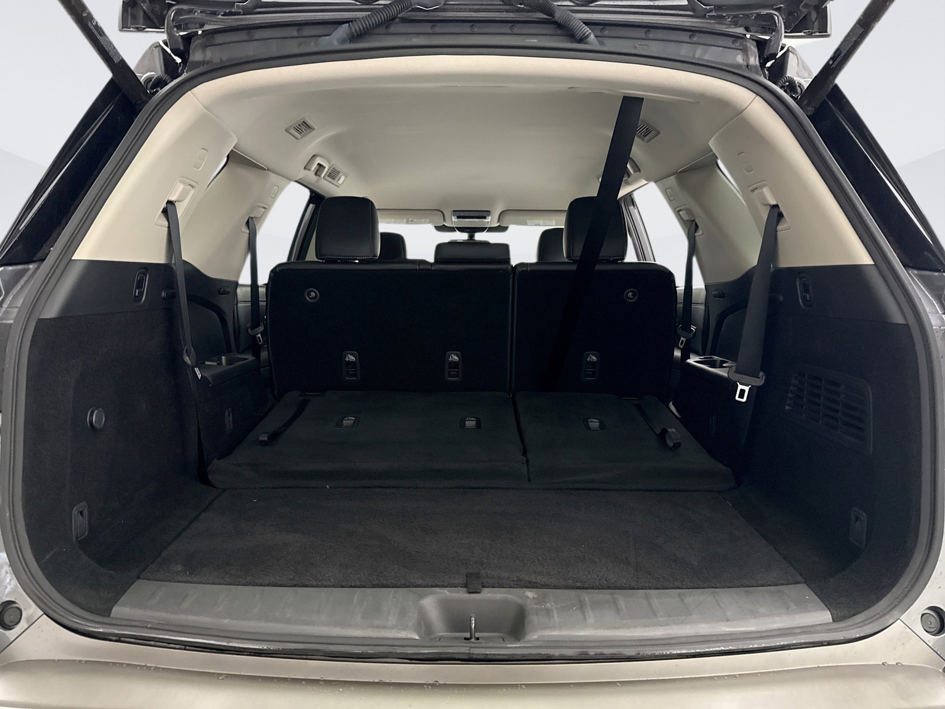 Used 2023 Nissan Pathfinder SL image 21