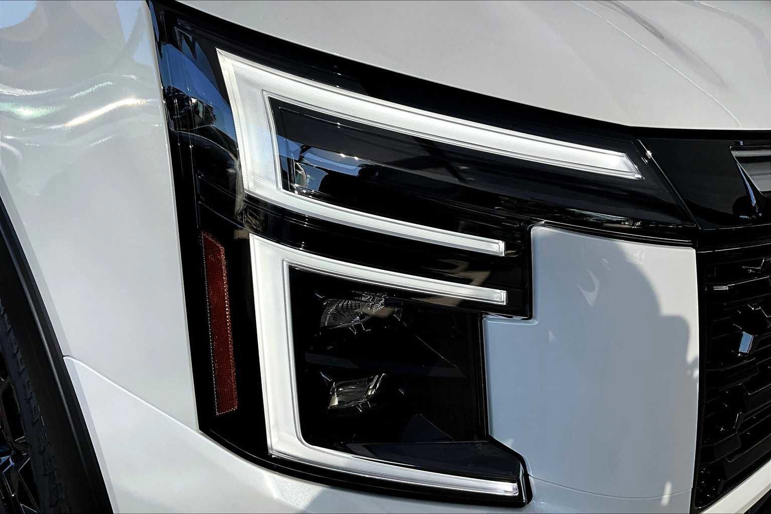 New 2026 Nissan Armada PRO-4X image 18