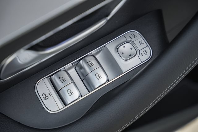 New 2026 Mercedes-Benz GLS 450 4MATIC image 44
