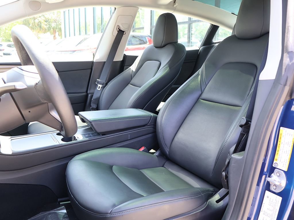 Used 2023 Tesla Model 3 Standard Range RWD image 30