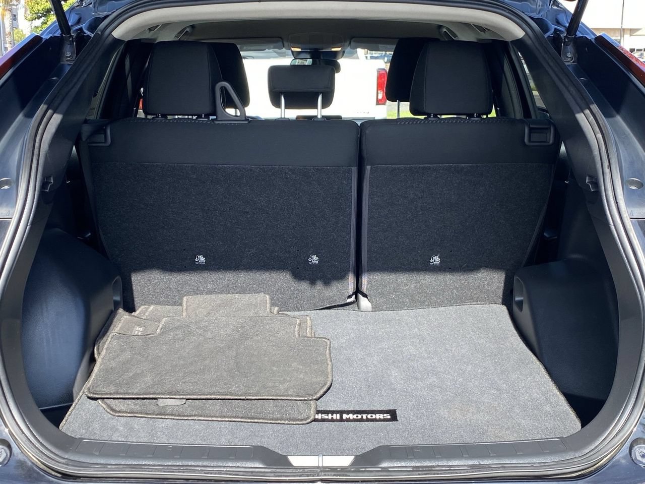 Used 2023 Mitsubishi Eclipse Cross LE AWD/4WD image 13