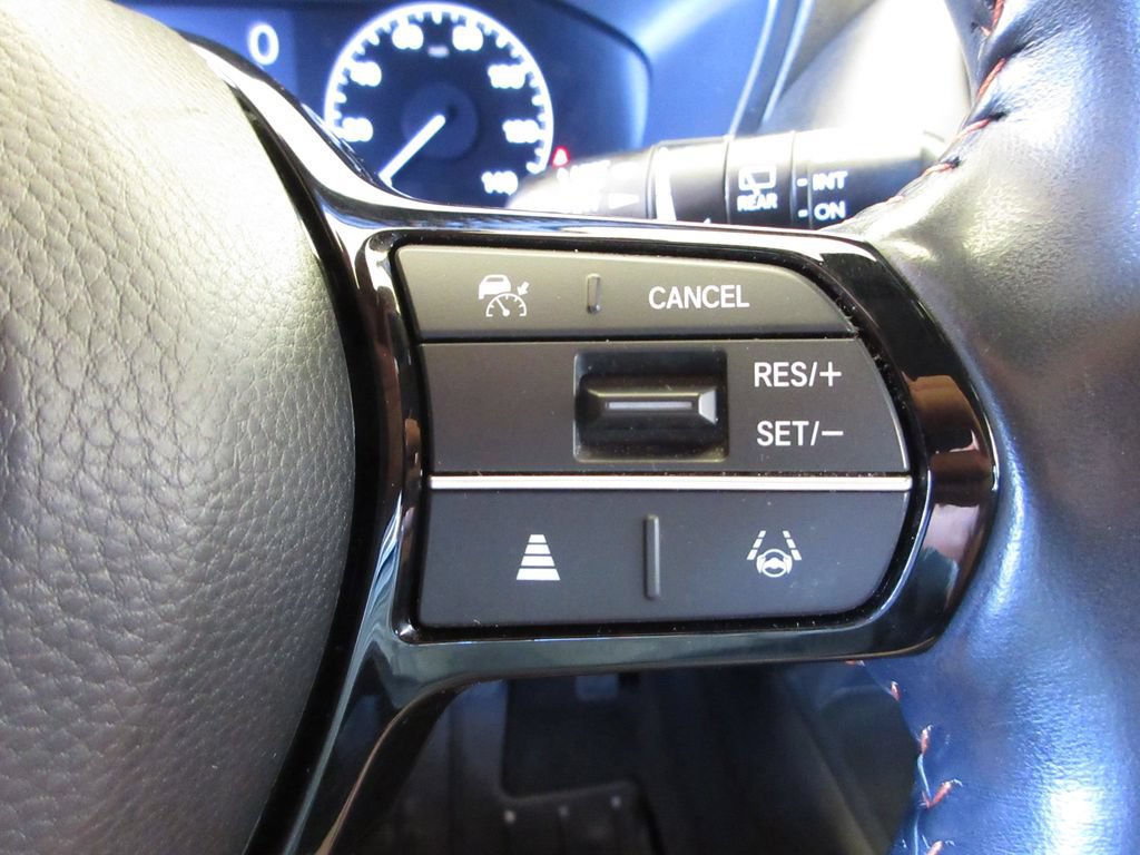 Used 2023 Honda HR-V Sport image 16