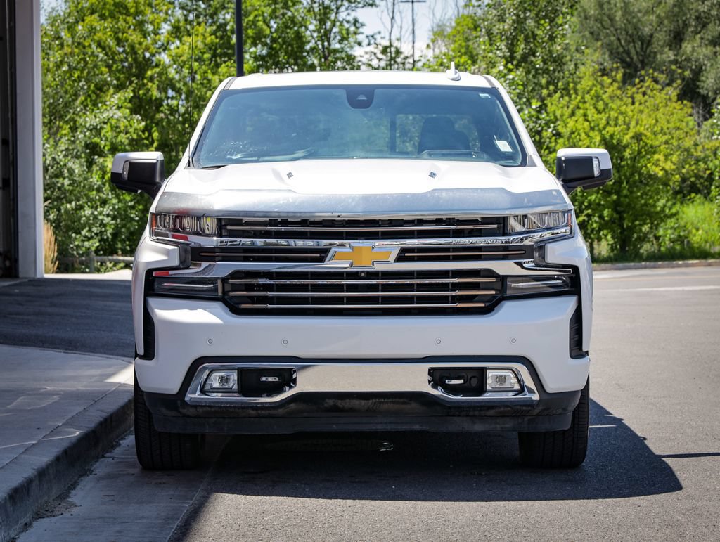 Used 2020 Chevrolet Silverado 1500 High Country w/ Technology Package AWD/4WD image 10