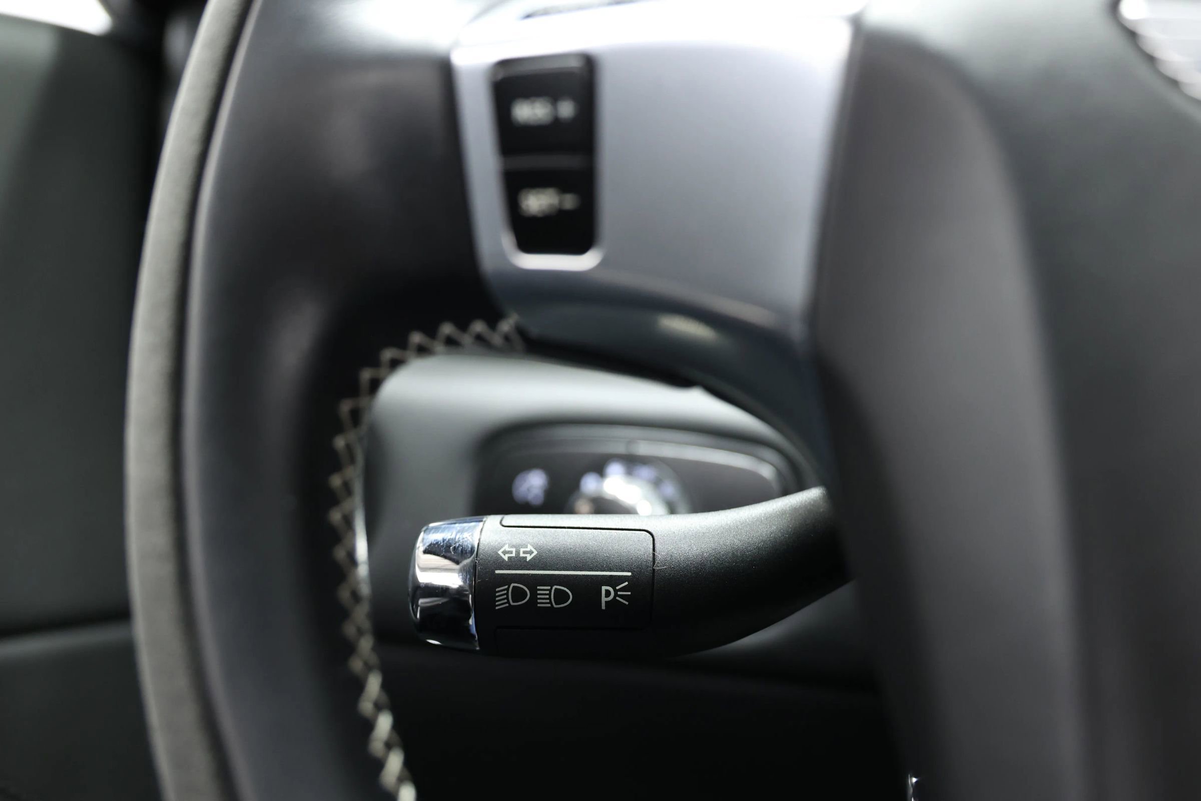 Used 2017 Bentley Continental GT Supersports image 32