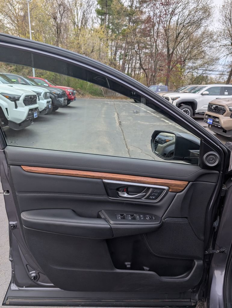 Used 2021 Honda CR-V Touring image 13