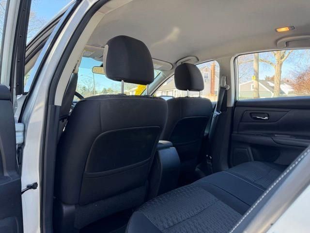 Used 2016 Nissan Altima 2.5 S w/ Power Driver Seat Package image 20