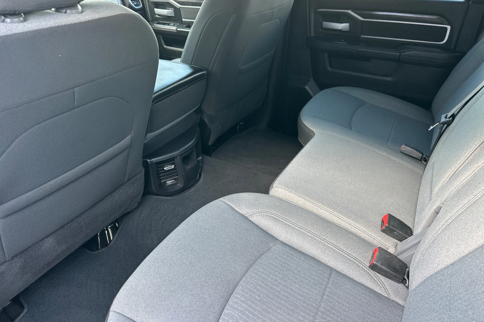 Used 2024 RAM 2500 Big Horn image 13