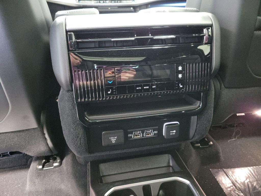 New 2026 Jeep Grand Wagoneer Limited image 11