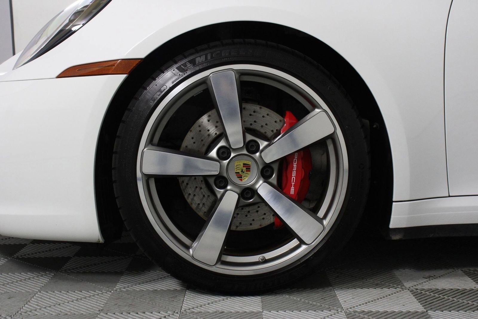 Certified 2024 Porsche 911 Targa 4S image 29