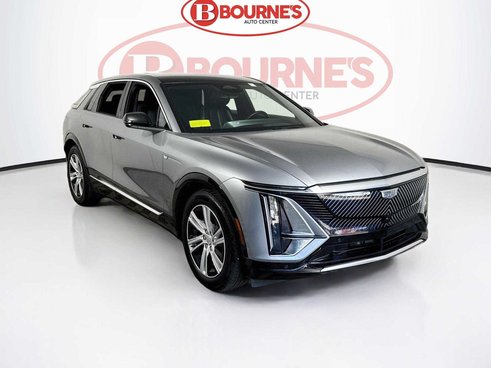 Used 2024 Cadillac Lyriq Tech w/ Driver Assist Package AWD/4WD image 1
