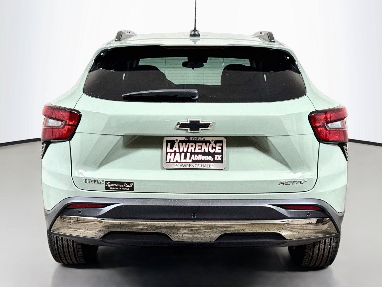 New 2026 Chevrolet Trax ACTIV w/ Driver Confidence Package FWD image 4