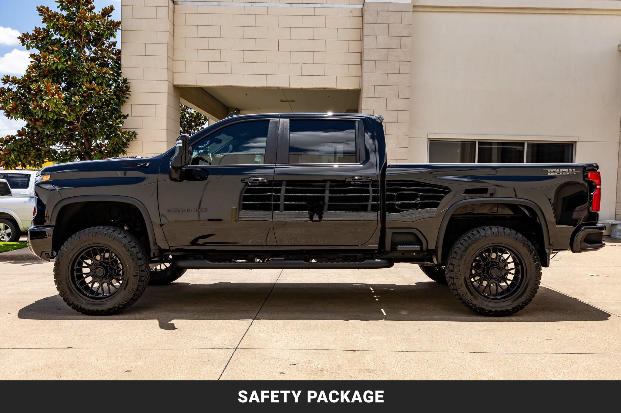 Used 2026 Chevrolet Silverado 2500 LT w/ Trail Boss Package AWD/4WD image 6