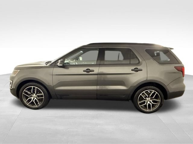Used 2016 Ford Explorer Sport w/ Equipment Group 401A AWD/4WD image 5