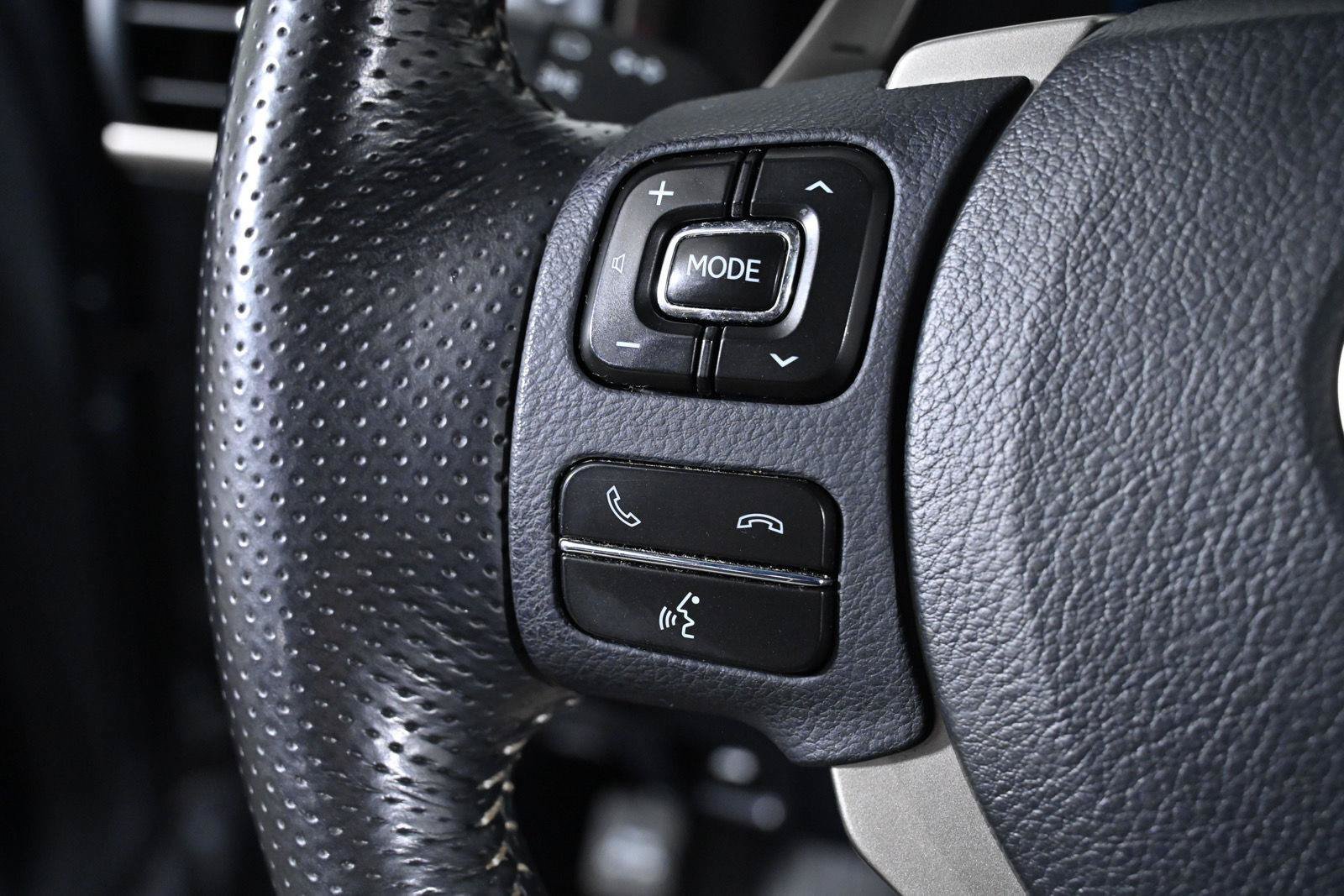 Used 2019 Lexus IS 350 F Sport w/ F Sport Package AWD/4WD image 11