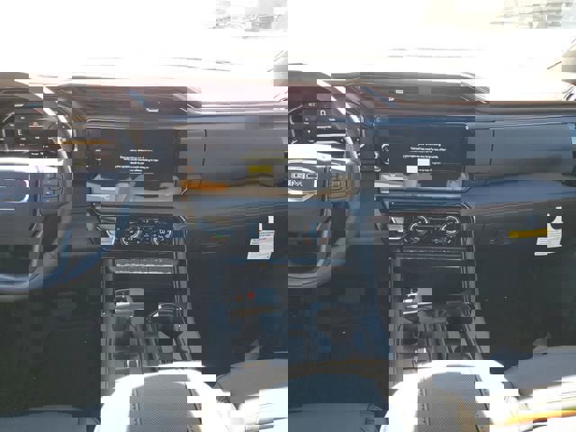 New 2026 GMC Sierra 1500 AT4 w/ AT4 Premium Package image 15