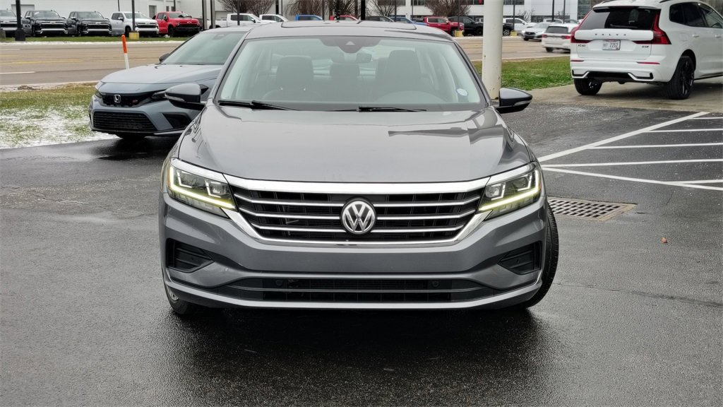 Used 2020 Volkswagen Passat 2.0T SEL image 32