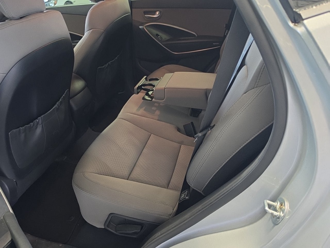 Used 2017 Hyundai Santa Fe Sport FWD image 13