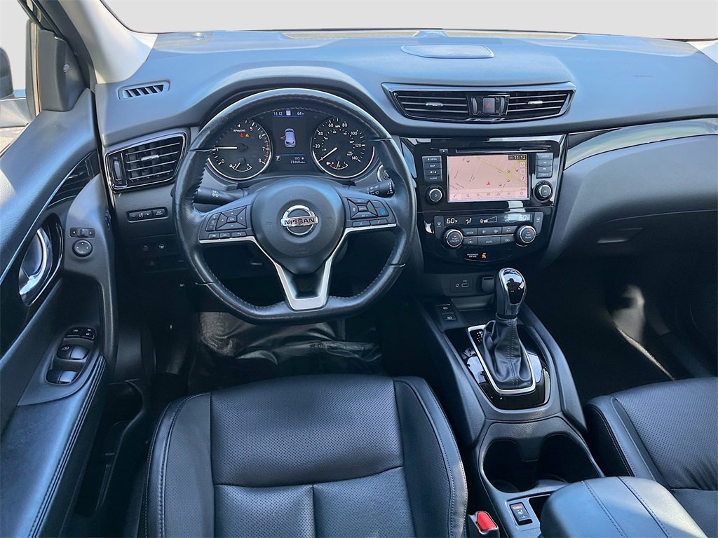 Used 2021 Nissan Rogue Sport SL w/ Premium Package image 23