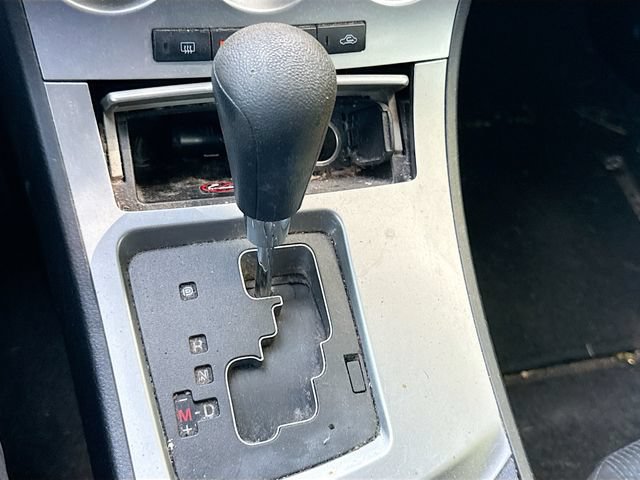 Used 2011 MAZDA MAZDA3 i Touring FWD image 18