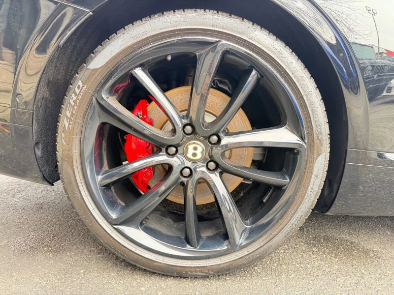Used 2020 Bentley Continental GT image 27