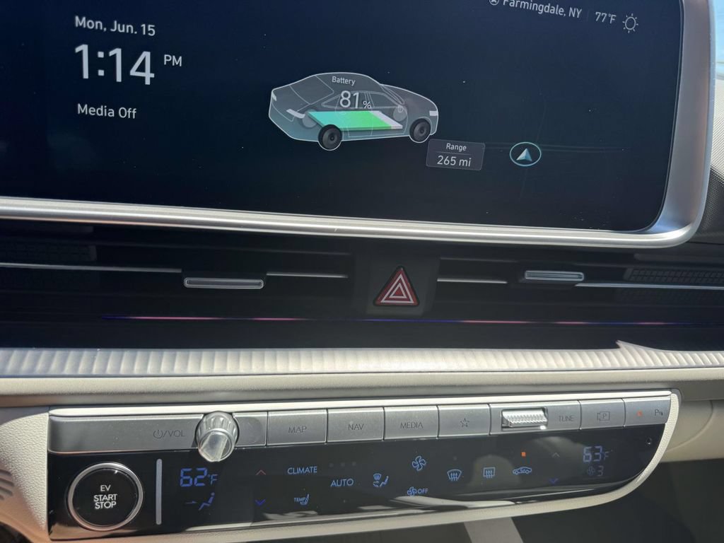 Used 2025 Hyundai Ioniq 6 SEL RWD image 22