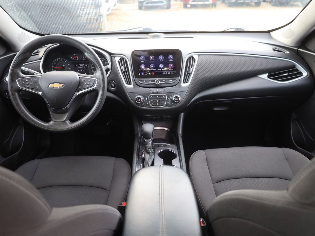 Used 2023 Chevrolet Malibu LT w/ Driver Confidence Package image 23