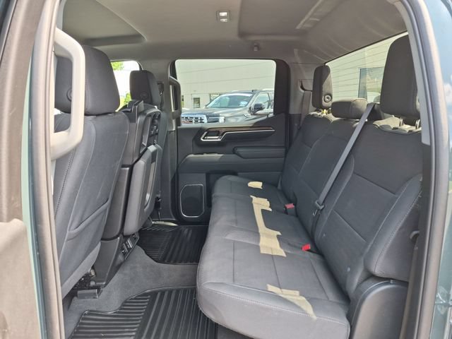 Used 2025 Chevrolet Silverado 1500 LT AWD/4WD image 27