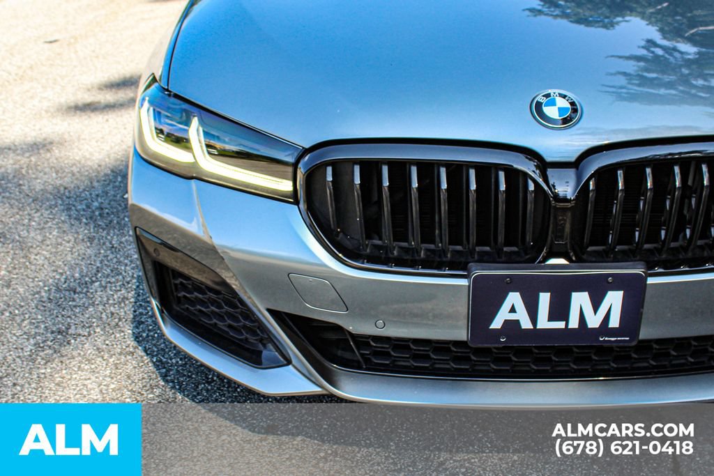 Used 2023 BMW 530i w/ M Sport Package RWD image 11